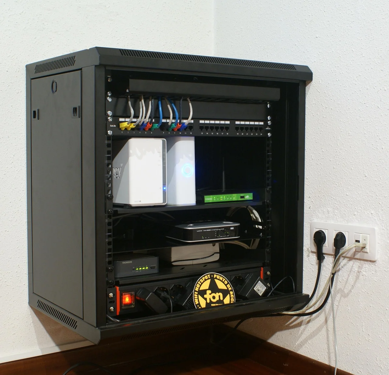 Coffret Informatique 32U